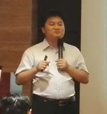 钟运琴