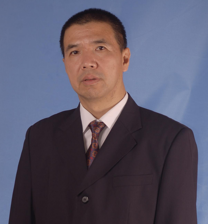 樊李东