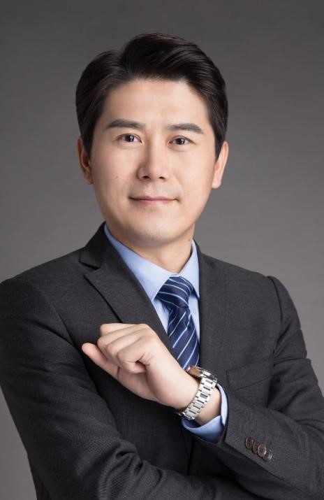 岳广耀