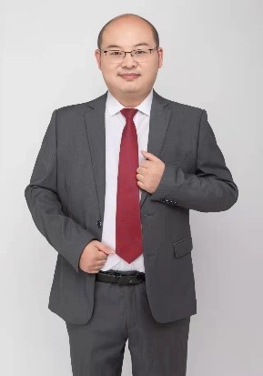 李国勇
