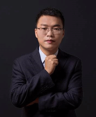 邱明