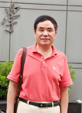 徐博龙