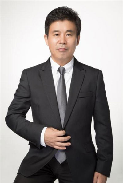 孙鸣