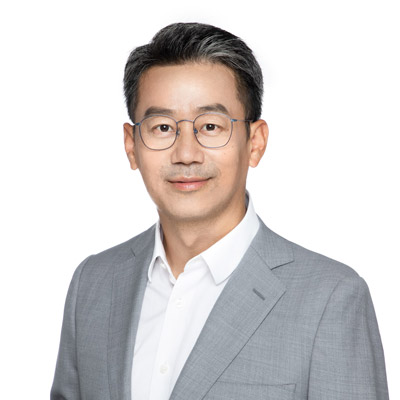 鲍臻炜