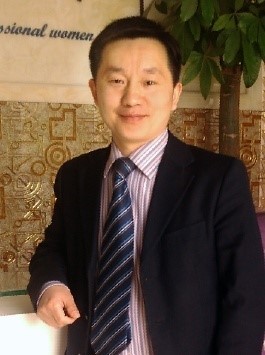 李明圣