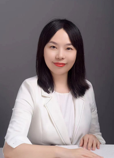 伍纯