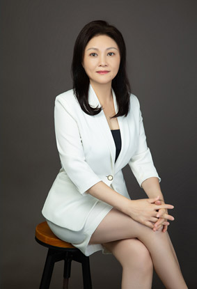 柳依