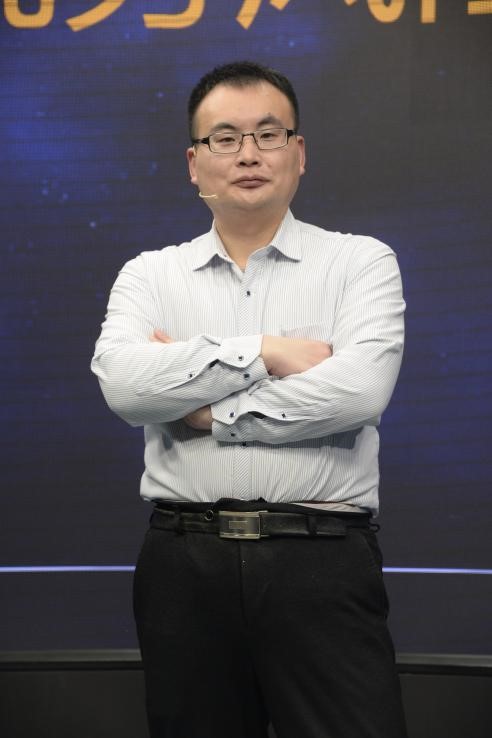 栾庆忠