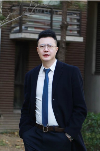 汪世龙