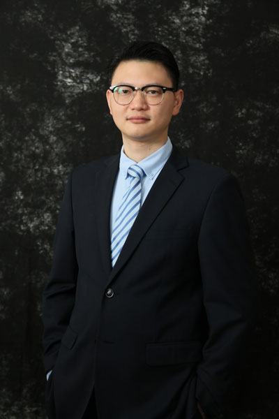吴力行