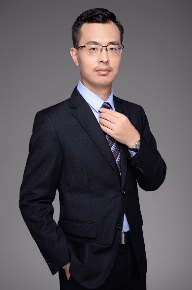 张翱翔
