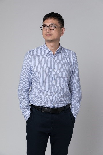 黄俊