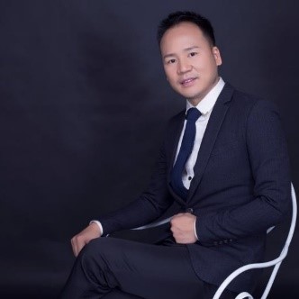 向纯华