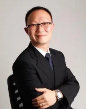 李飞