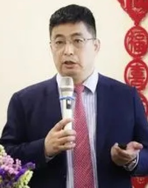 姜岩