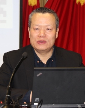 杨明刚