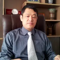 肖伟亚